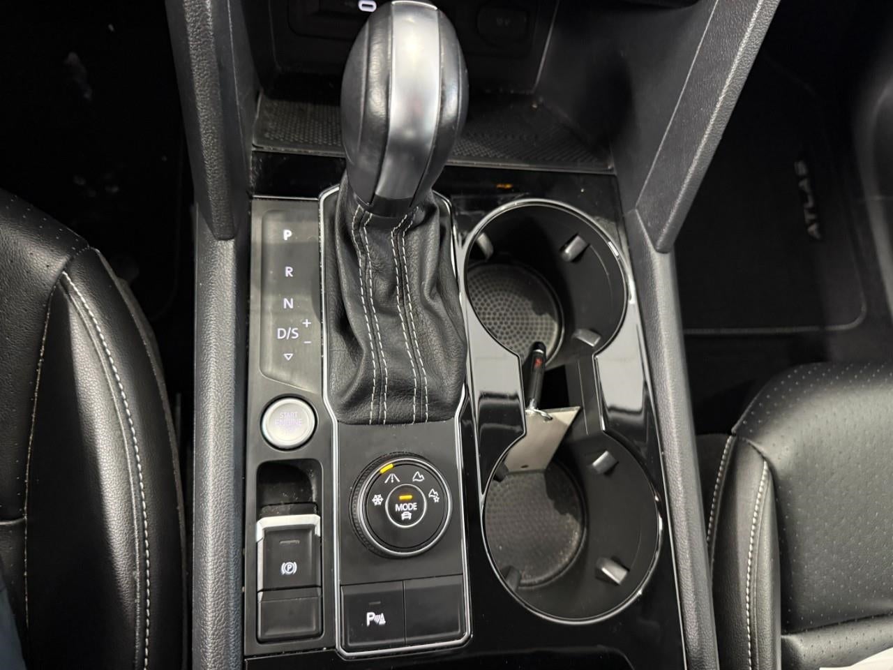 2022 Volkswagen Atlas 3.6L V6 SE w/Technology 4MOTION