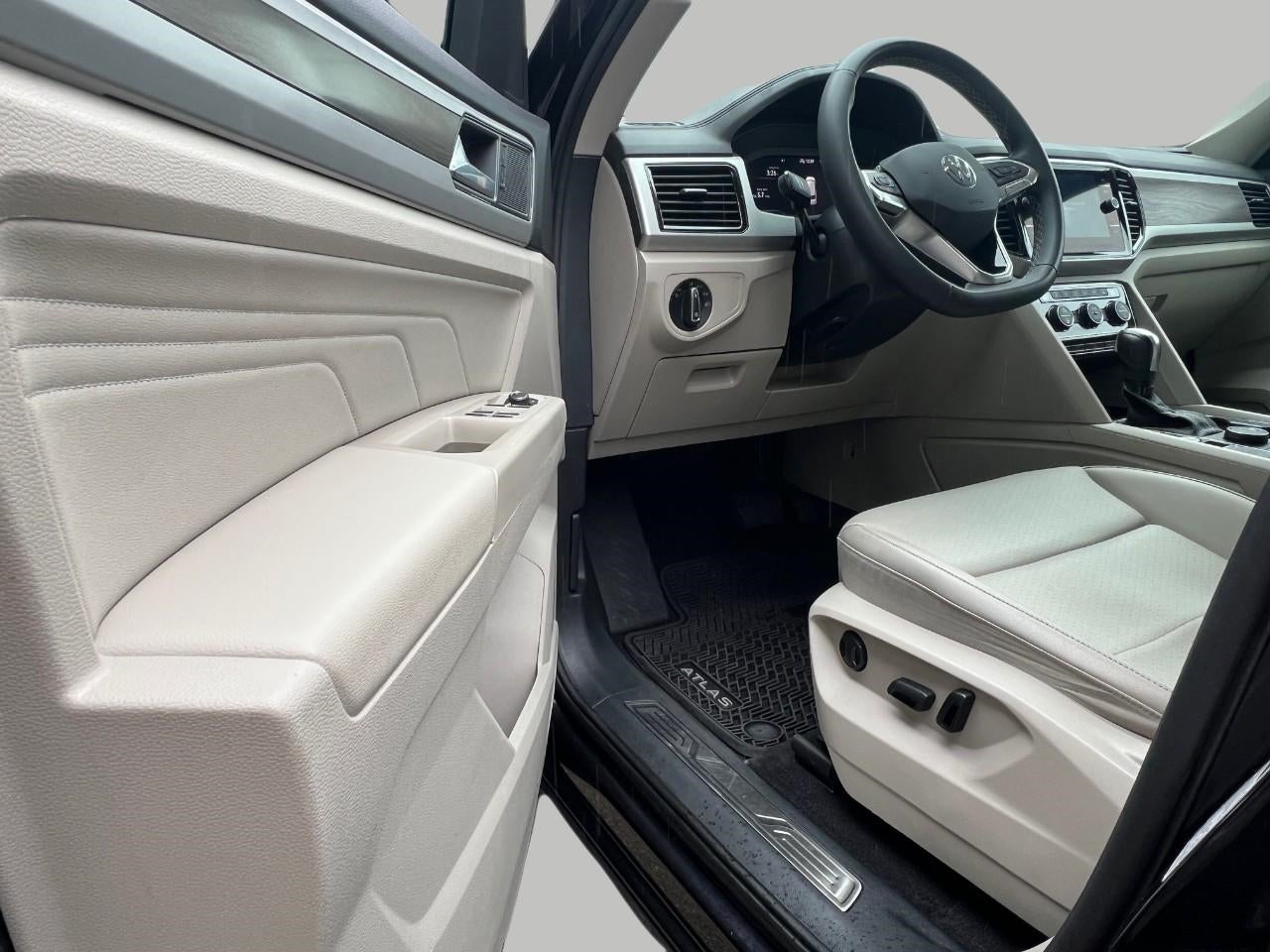 2022 Volkswagen Atlas 2.0T SE w/Technology 4MOTION