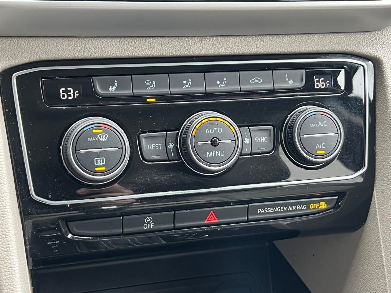 2022 Volkswagen Atlas 2.0T SE w/Technology 4MOTION