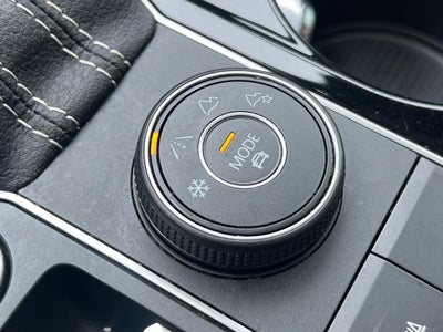 2022 Volkswagen Atlas 2.0T SE w/Technology 4MOTION