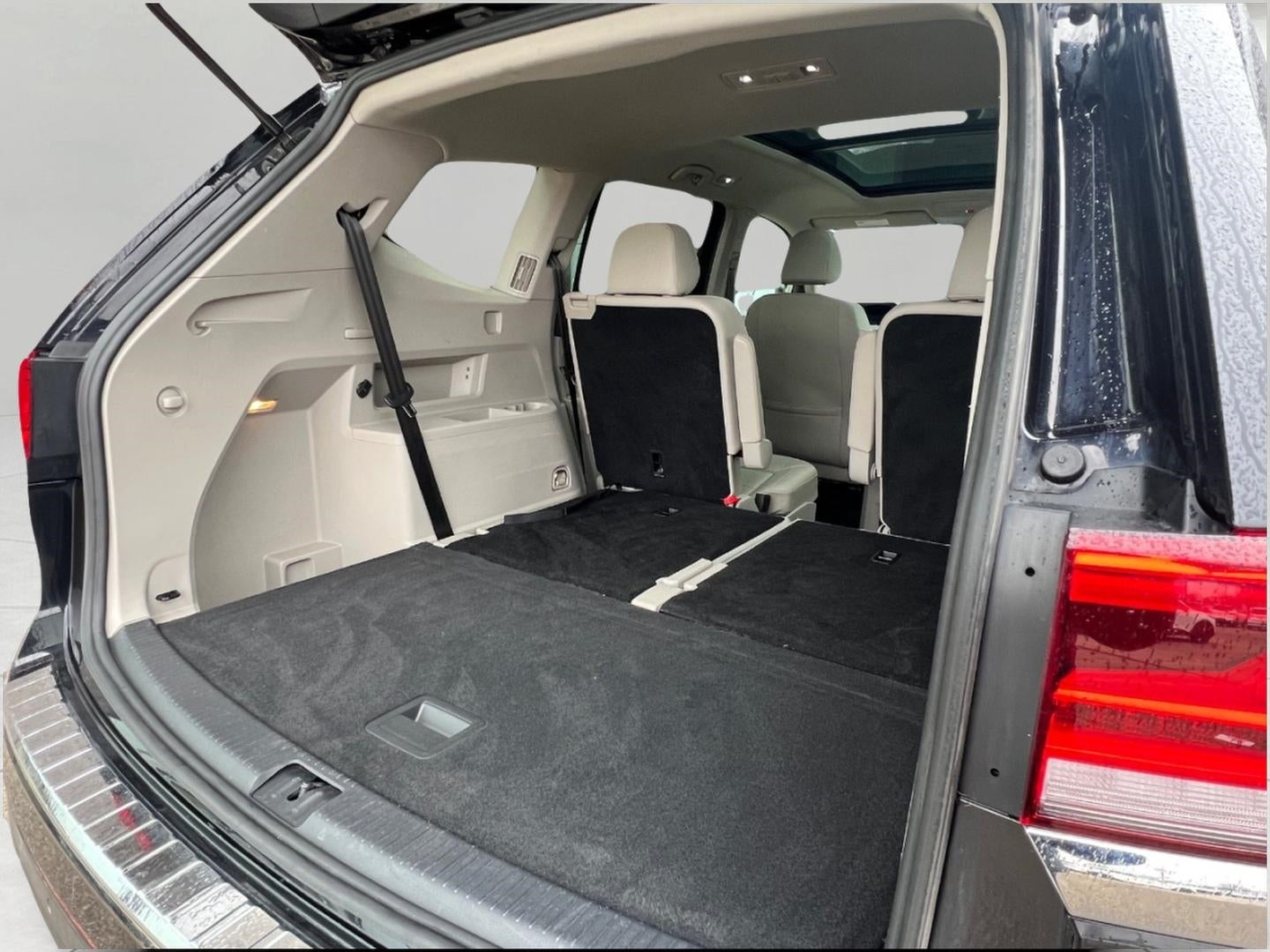 2022 Volkswagen Atlas 2.0T SE w/Technology 4MOTION