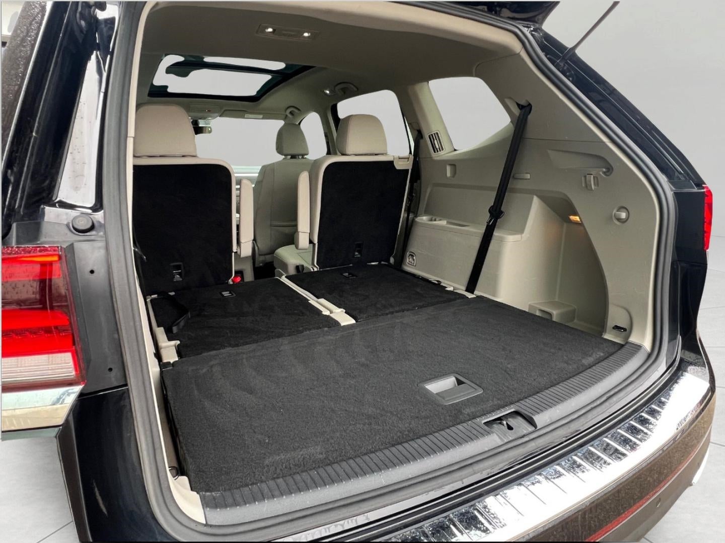 2022 Volkswagen Atlas 2.0T SE w/Technology 4MOTION