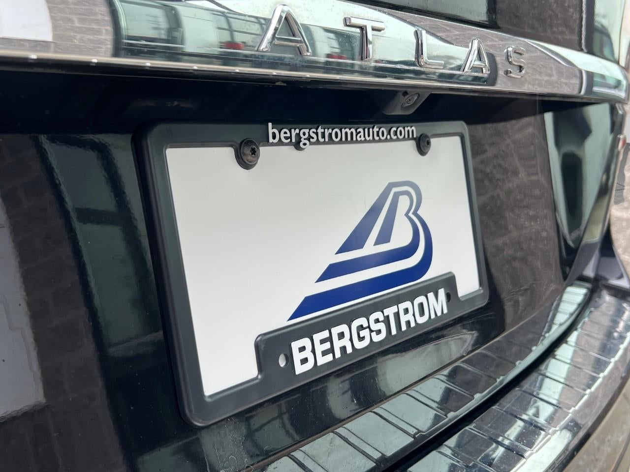 2022 Volkswagen Atlas 2.0T SE w/Technology 4MOTION