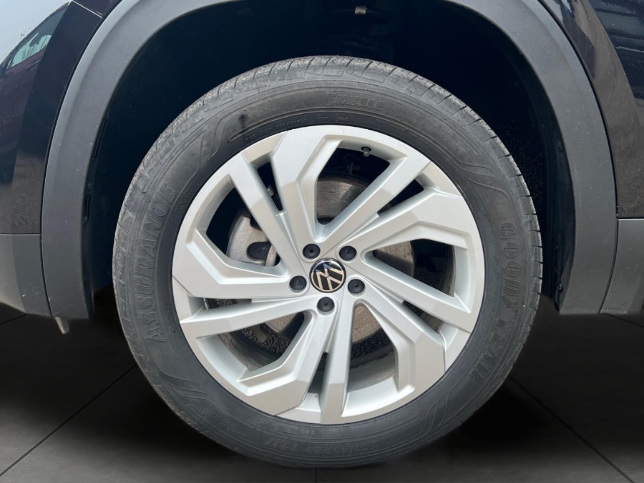 2022 Volkswagen Atlas 2.0T SE w/Technology 4MOTION