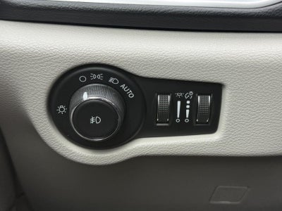 2017 Chrysler Pacifica Touring-L FWD