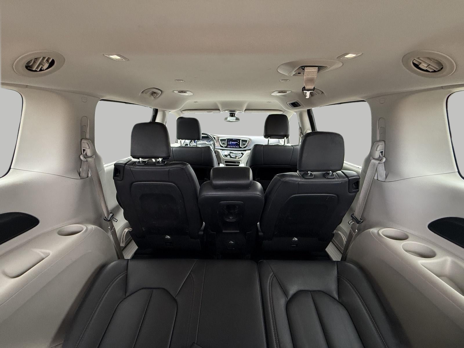 2017 Chrysler Pacifica Touring-L FWD