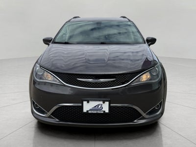 2017 Chrysler Pacifica Touring-L FWD