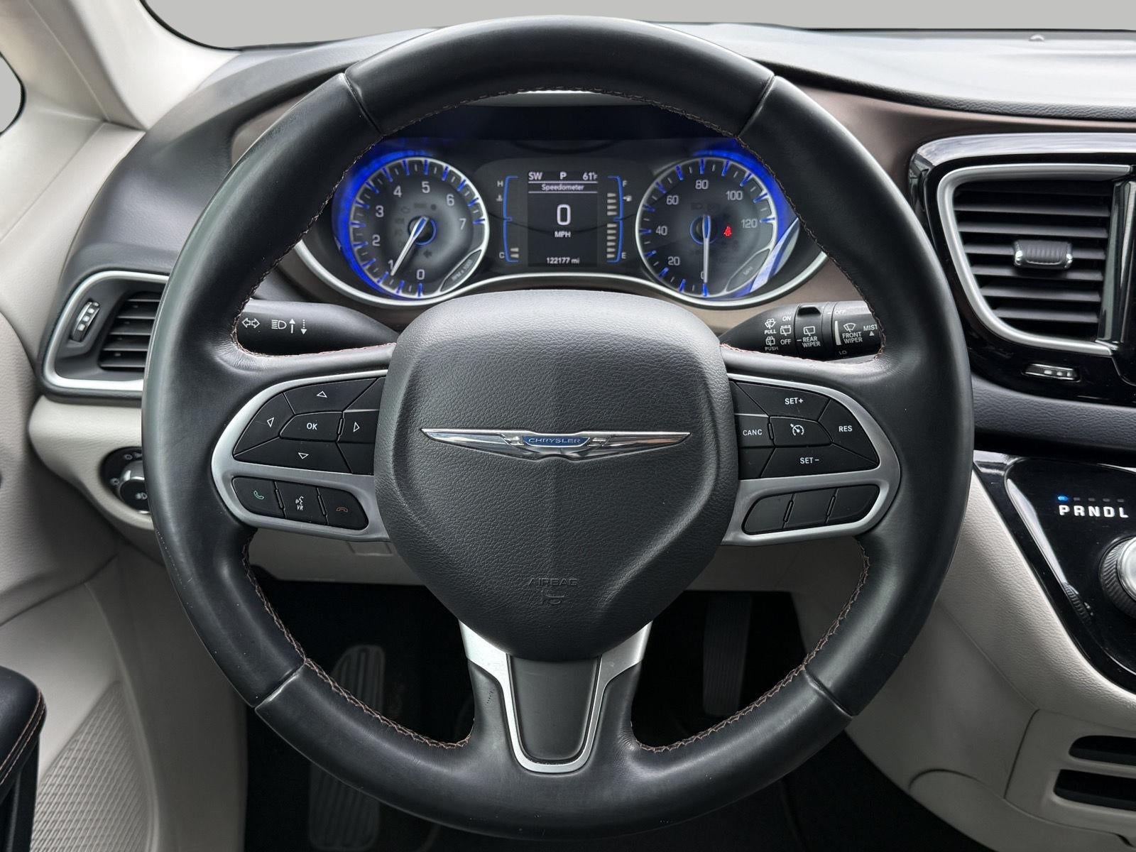 2017 Chrysler Pacifica Touring-L FWD