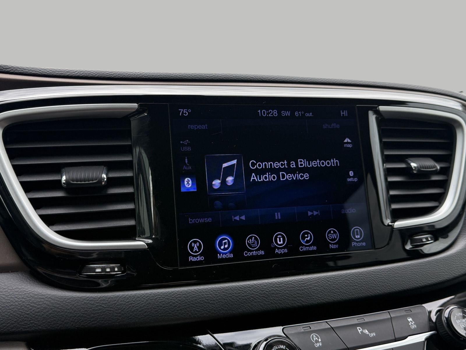 2017 Chrysler Pacifica Touring-L FWD