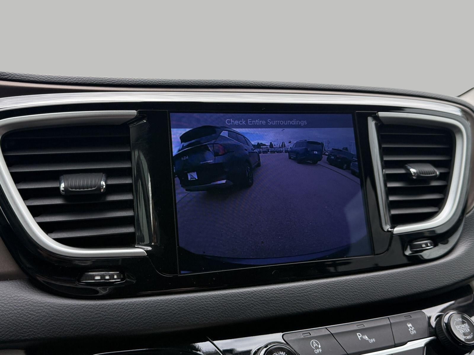 2017 Chrysler Pacifica Touring-L FWD