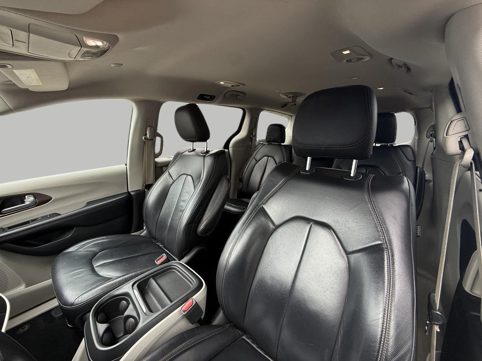 2017 Chrysler Pacifica Touring-L FWD