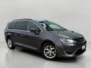 2017 Chrysler Pacifica Touring-L FWD
