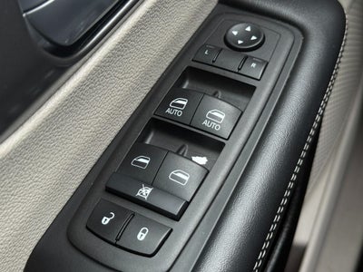 2024 Chrysler Pacifica Touring L FWD
