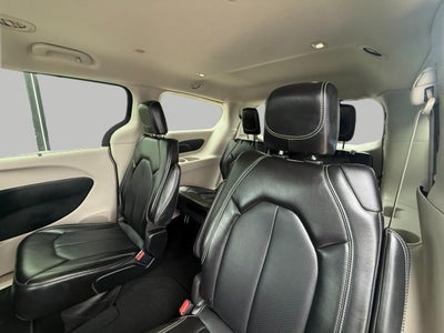2024 Chrysler Pacifica Touring L FWD
