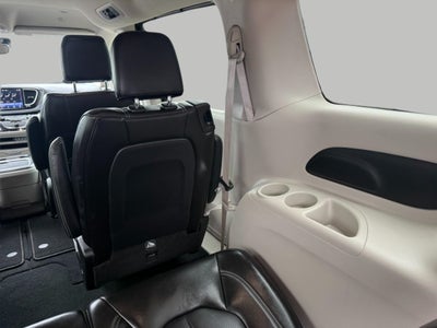 2024 Chrysler Pacifica Touring L FWD
