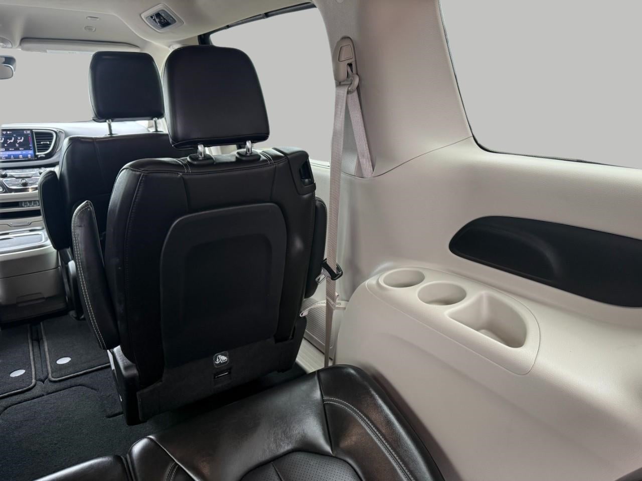 2024 Chrysler Pacifica Touring L FWD