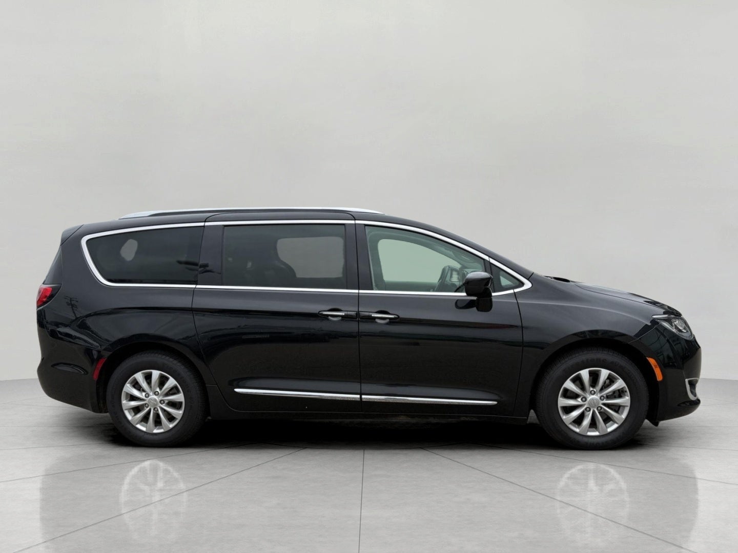 2018 Chrysler Pacifica Touring L FWD
