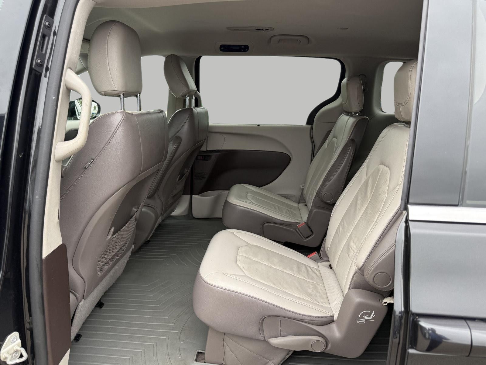 2018 Chrysler Pacifica Touring L FWD