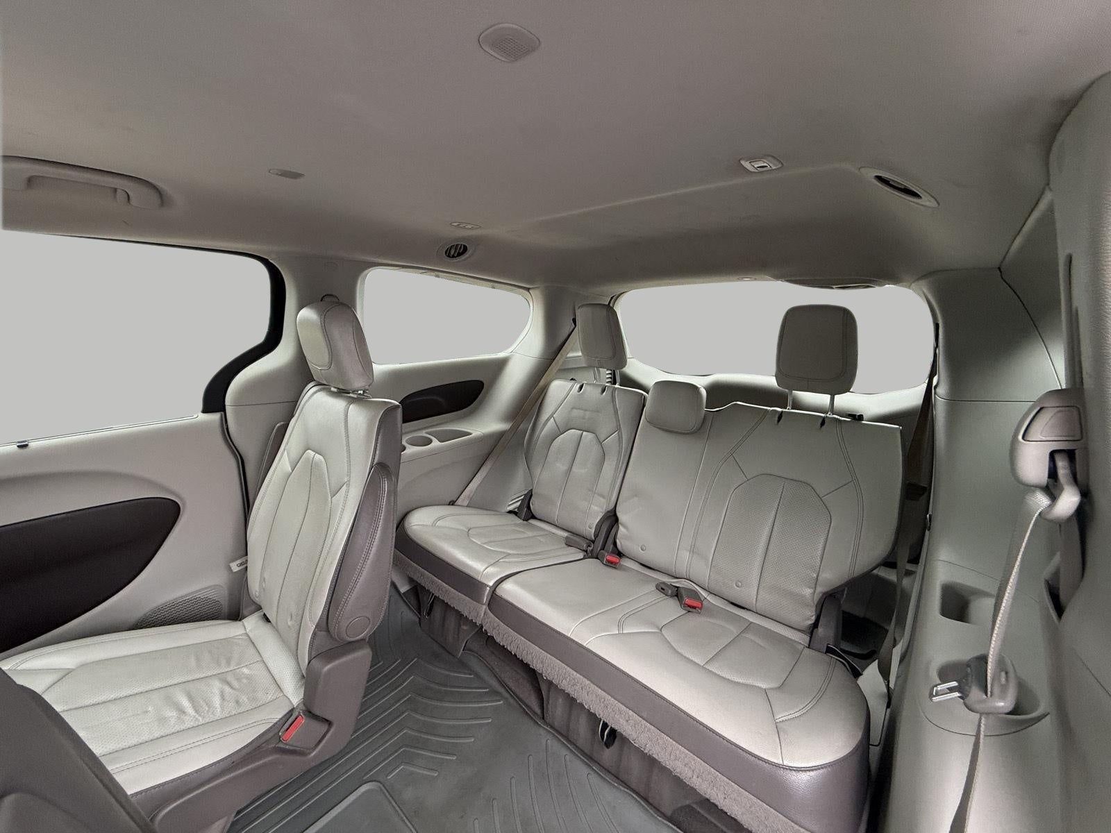 2018 Chrysler Pacifica Touring L FWD