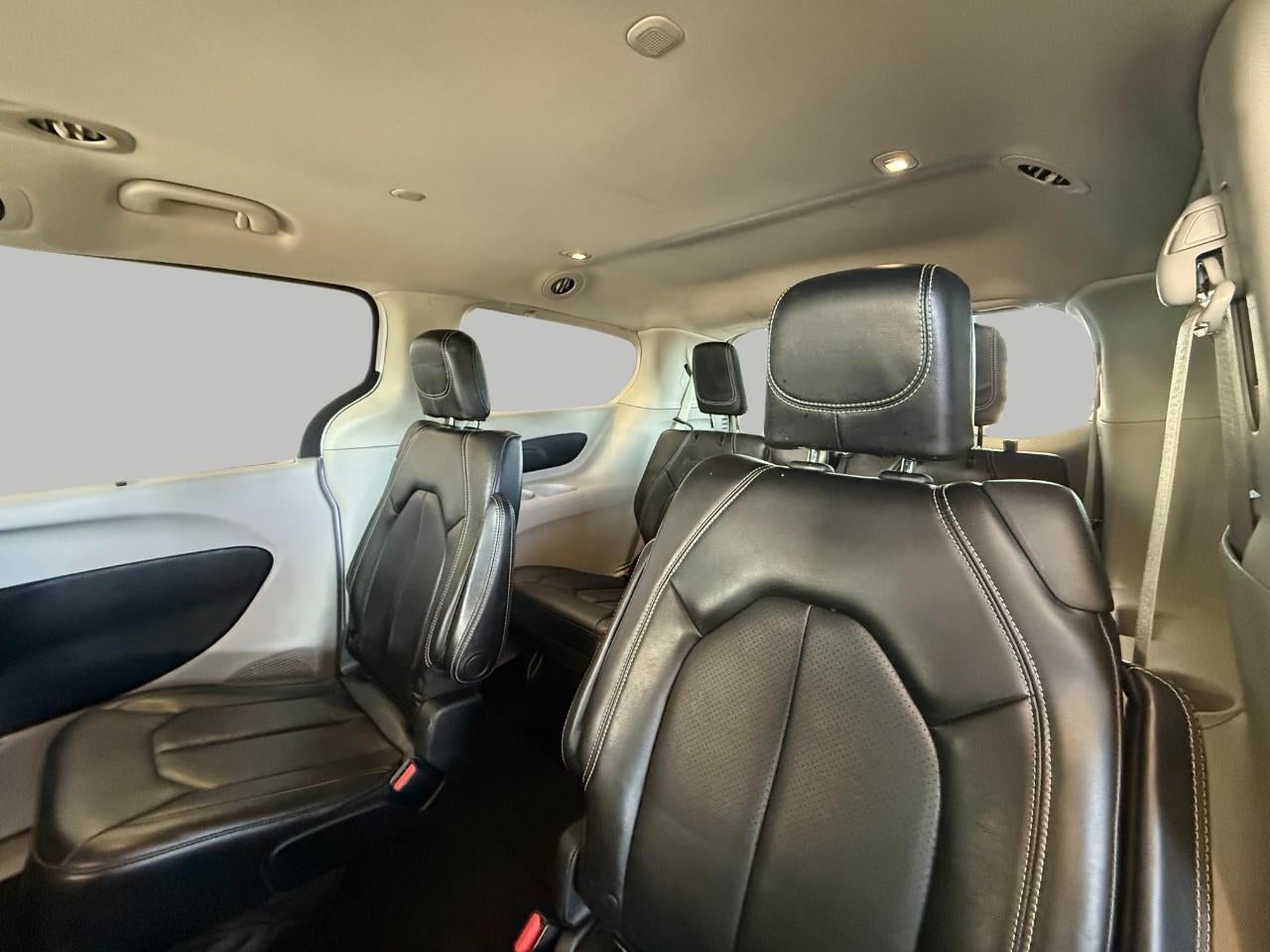 2020 Chrysler Voyager LXI