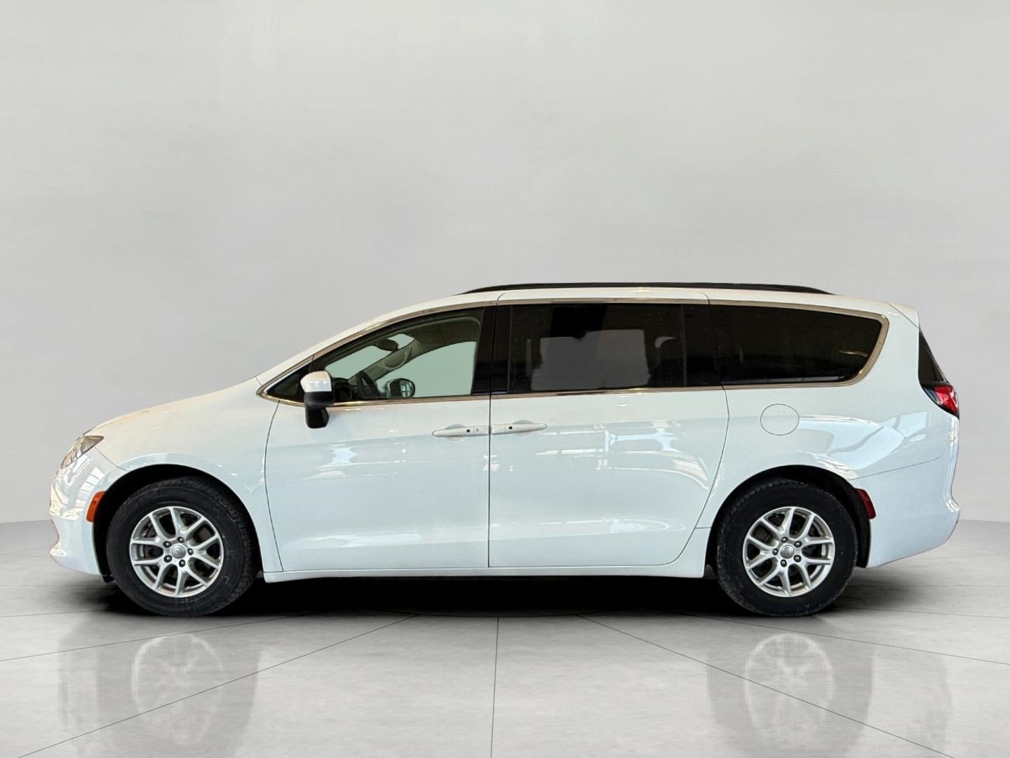 2020 Chrysler Voyager LXI