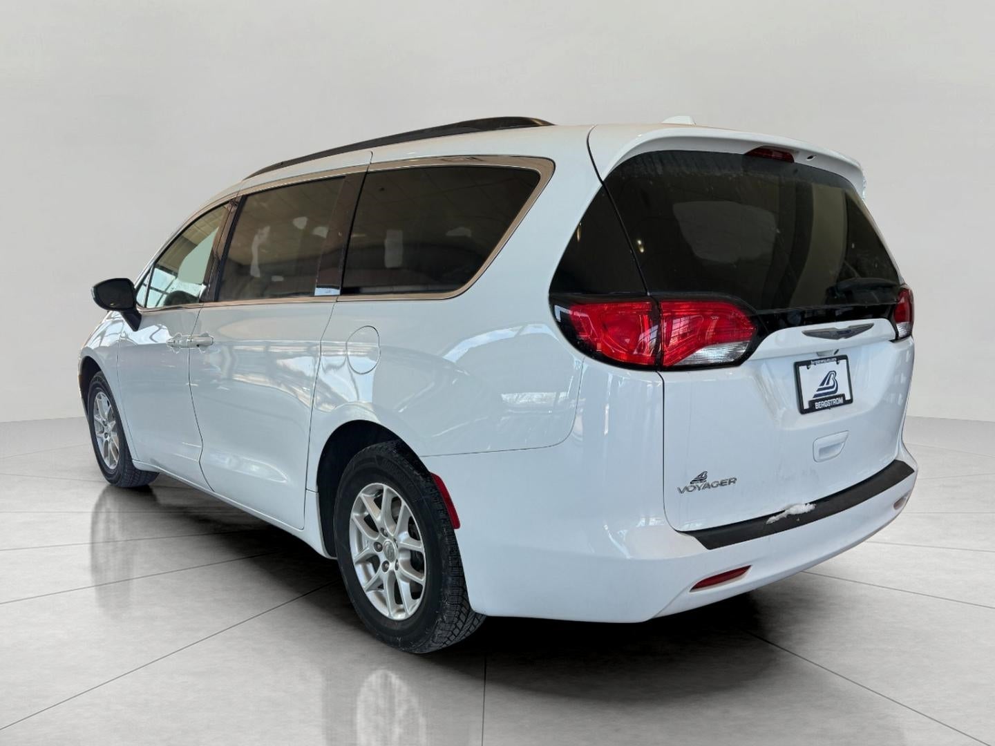 2020 Chrysler Voyager LXI