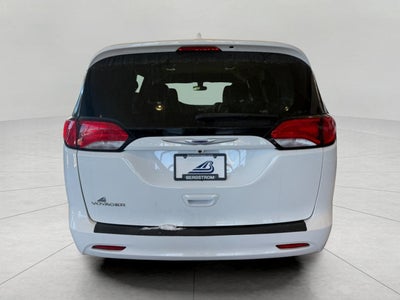 2020 Chrysler Voyager LXI
