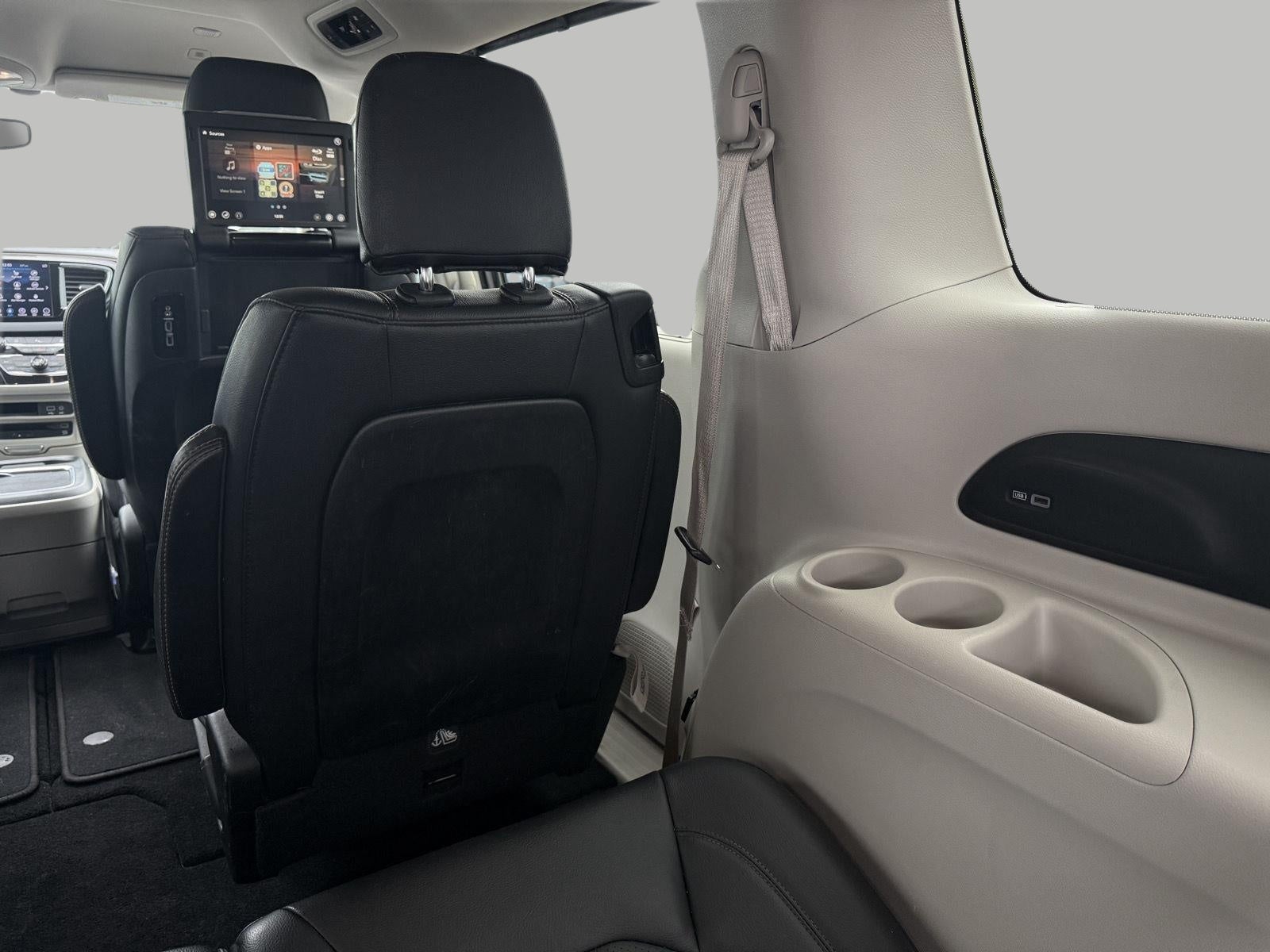 2018 Chrysler Pacifica Touring L Plus FWD