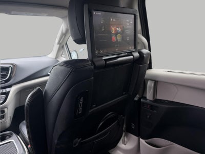 2018 Chrysler Pacifica Touring L Plus FWD