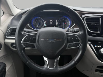 2018 Chrysler Pacifica Touring L Plus FWD