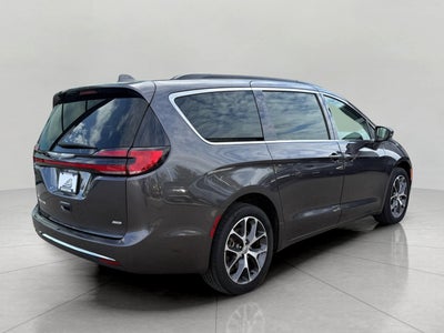 2022 Chrysler Pacifica Touring L AWD