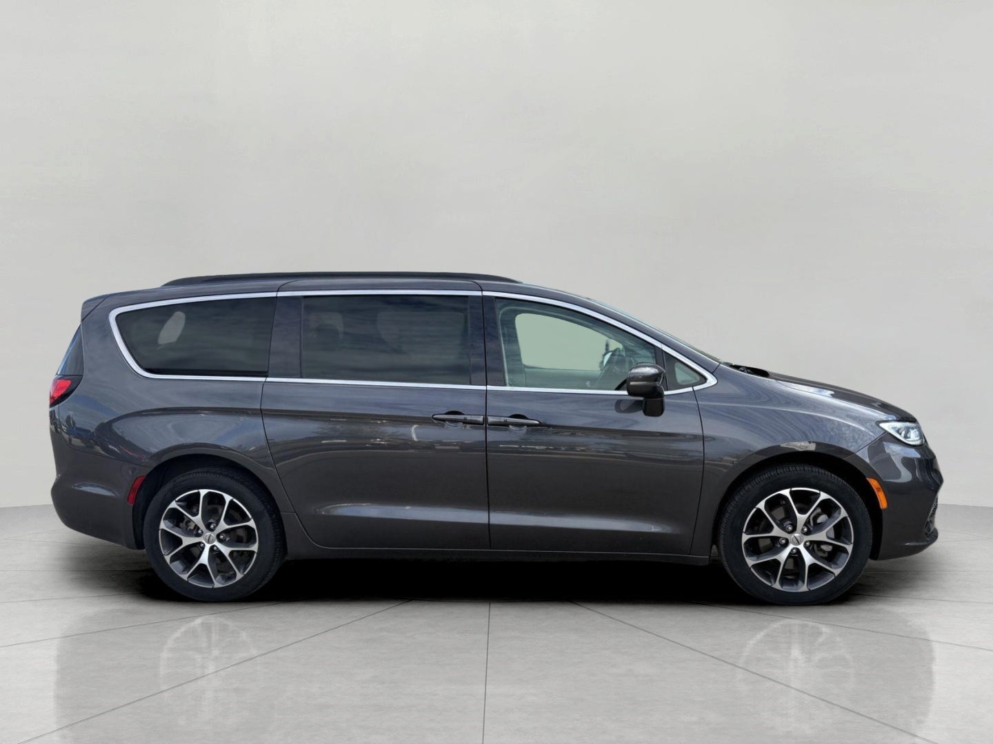 2022 Chrysler Pacifica Touring L AWD