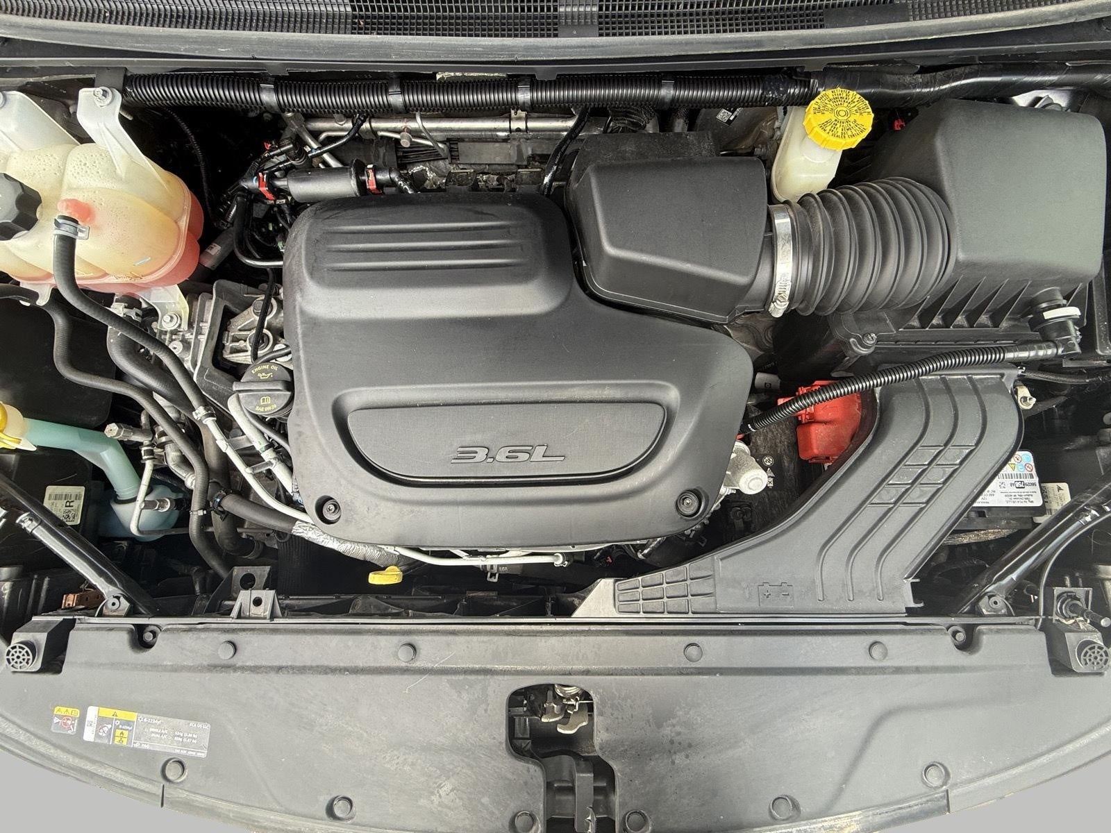 2022 Chrysler Pacifica Touring L AWD