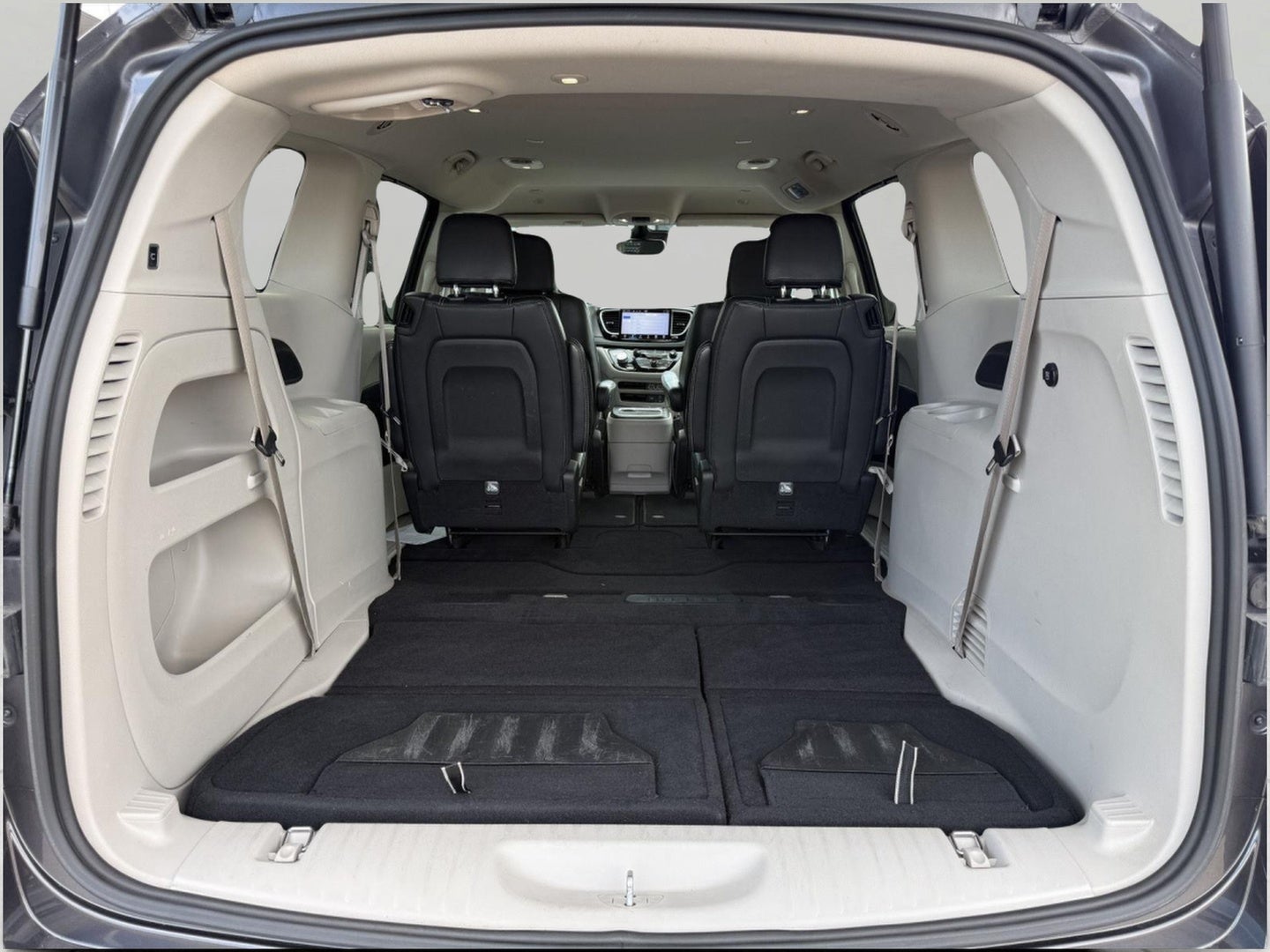 2022 Chrysler Pacifica Touring L AWD