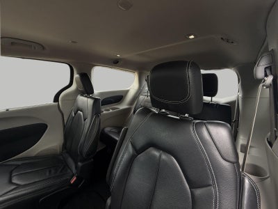 2022 Chrysler Pacifica Touring L AWD