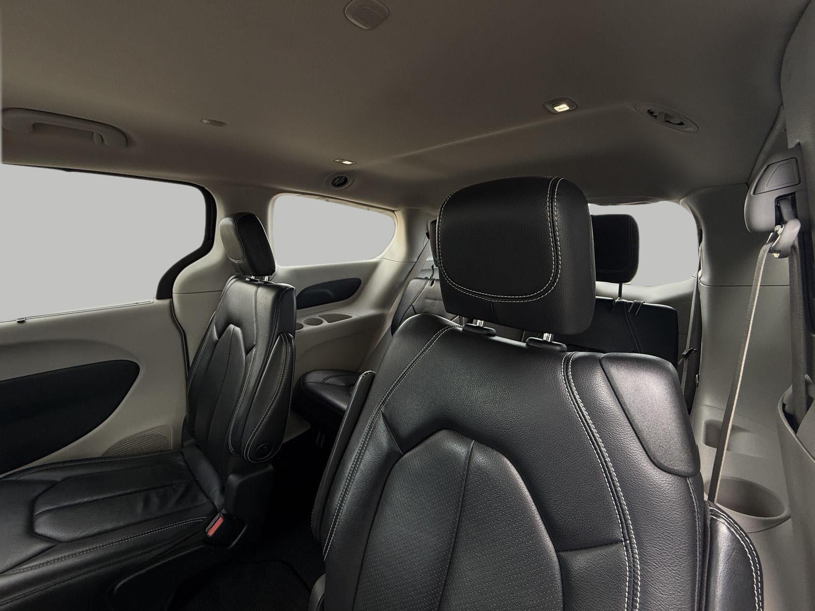 2022 Chrysler Pacifica Touring L AWD