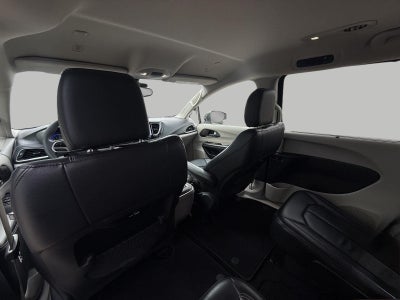 2022 Chrysler Pacifica Touring L AWD