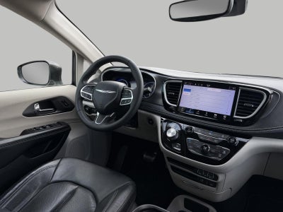 2022 Chrysler Pacifica Touring L AWD