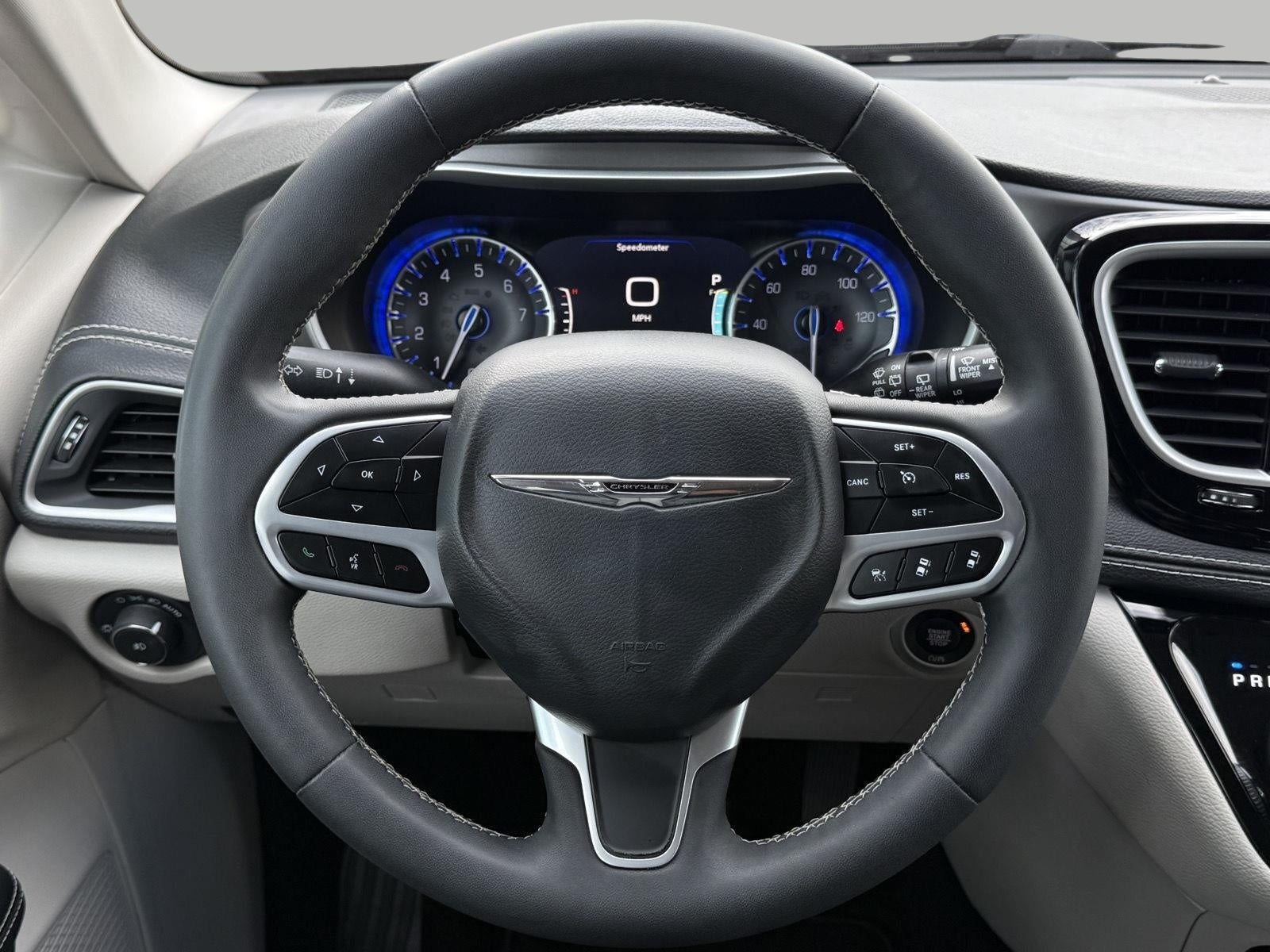2022 Chrysler Pacifica Touring L AWD