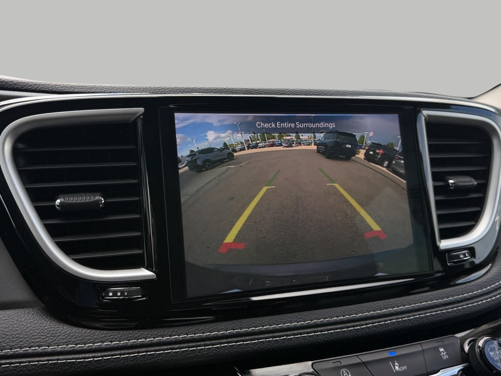 2022 Chrysler Pacifica Touring L AWD