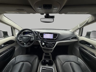 2022 Chrysler Pacifica Touring L AWD