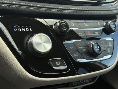 2022 Chrysler Pacifica Touring L AWD