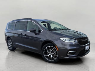 2022 Chrysler Pacifica Touring L AWD