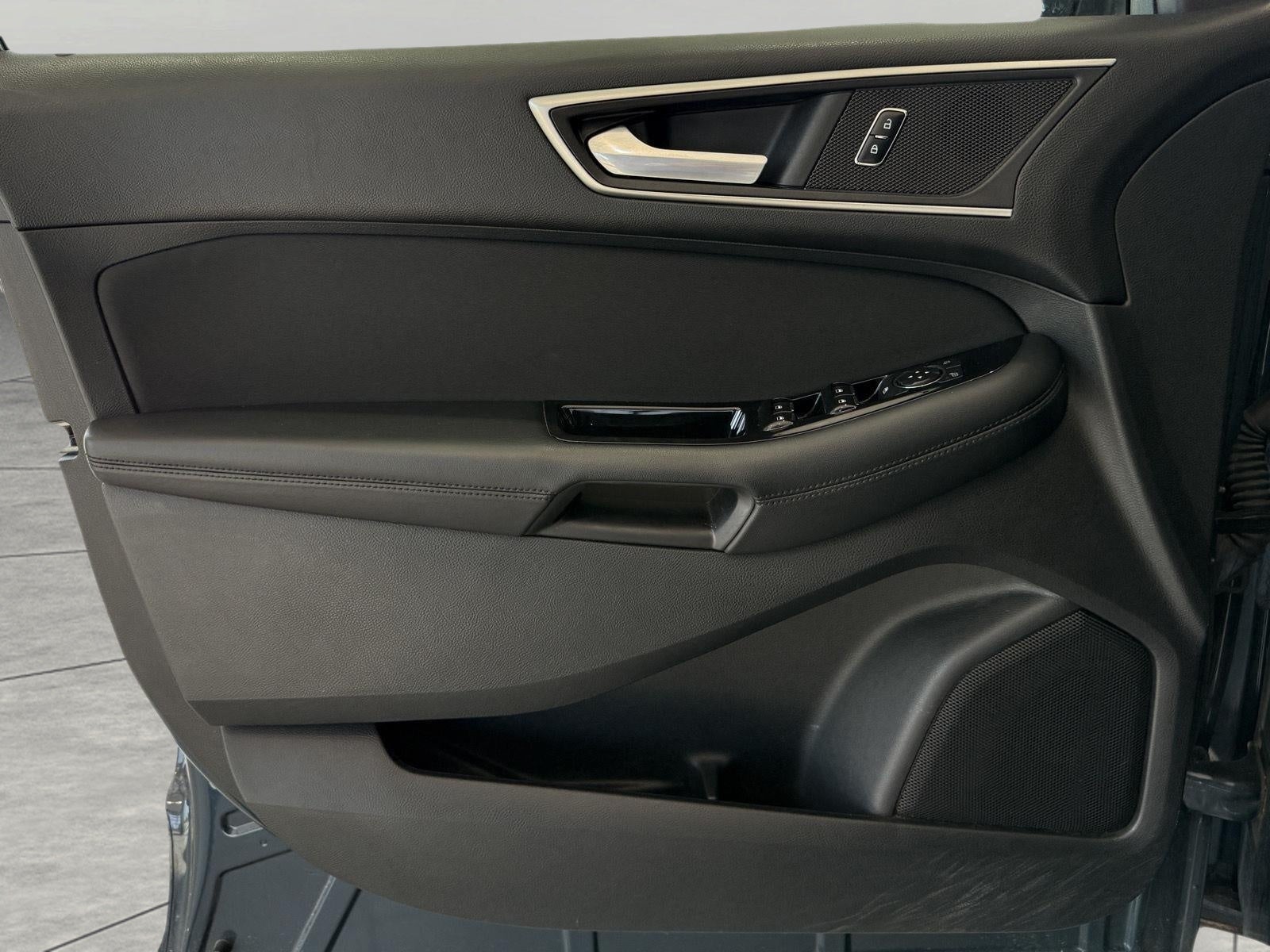 2016 Ford Edge 4dr SEL FWD