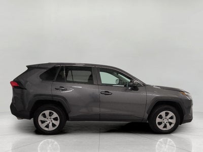 2025 Toyota RAV4 LE AWD (Natl)