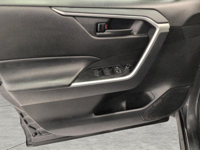 2025 Toyota RAV4 LE AWD (Natl)