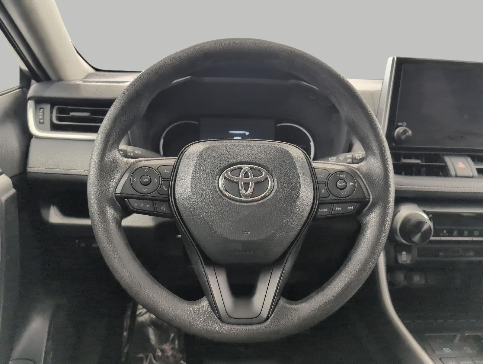 2025 Toyota RAV4 LE AWD (Natl)