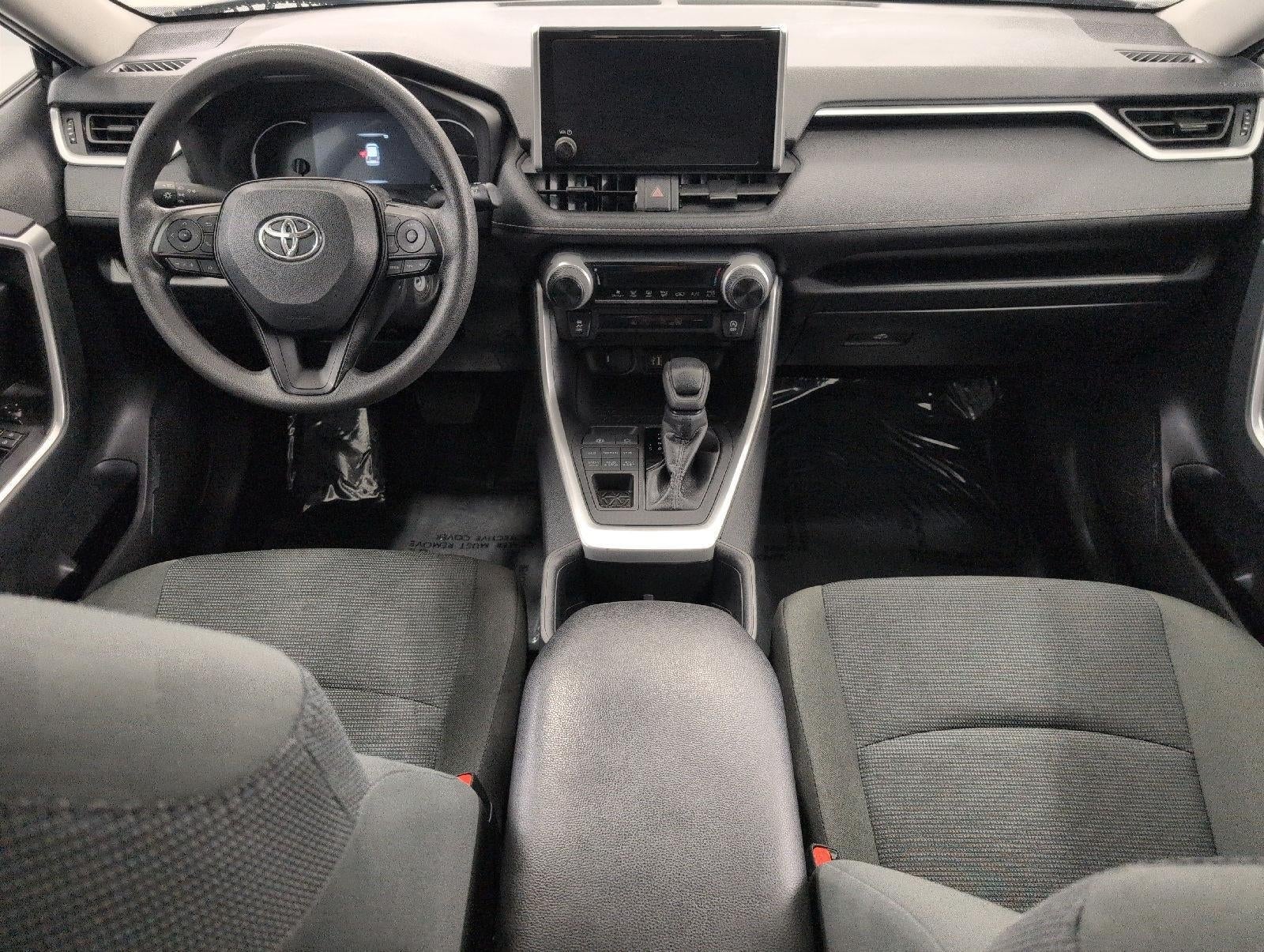 2025 Toyota RAV4 LE AWD (Natl)