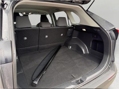 2025 Toyota RAV4 XLE AWD (Natl)