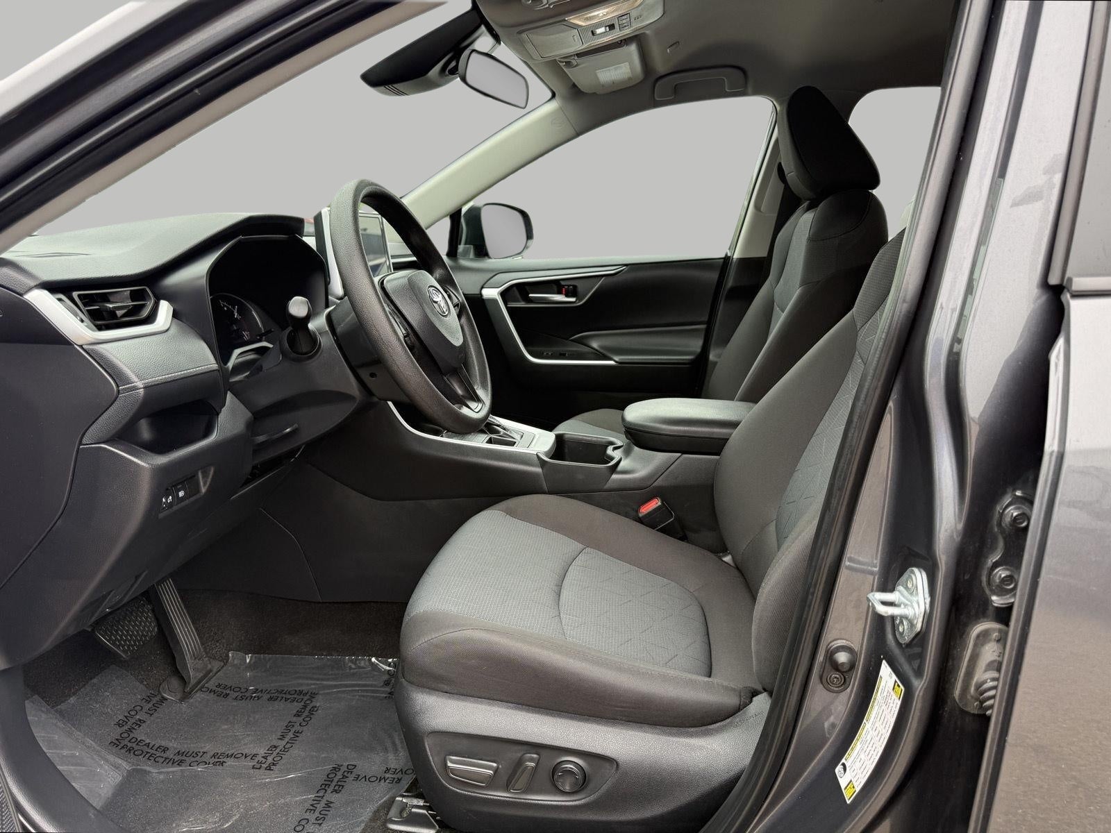 2025 Toyota RAV4 XLE AWD (Natl)